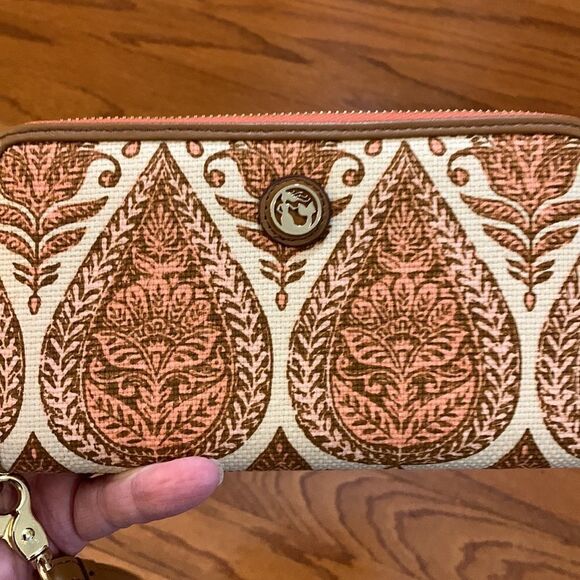 Spartina 449 wristlet wallet NWOT - Picture 3 of 8